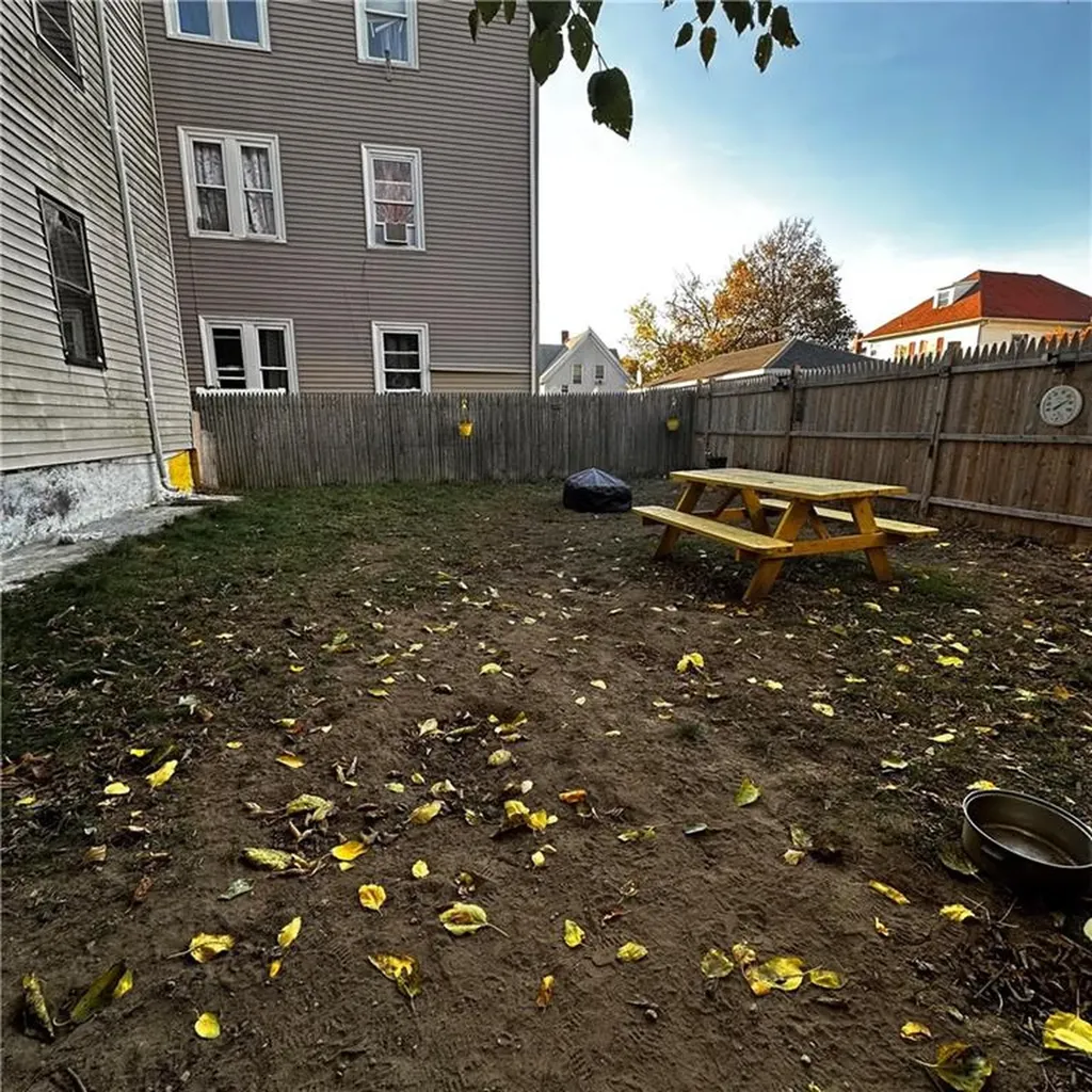 93 Laban Street Providence RI 02909