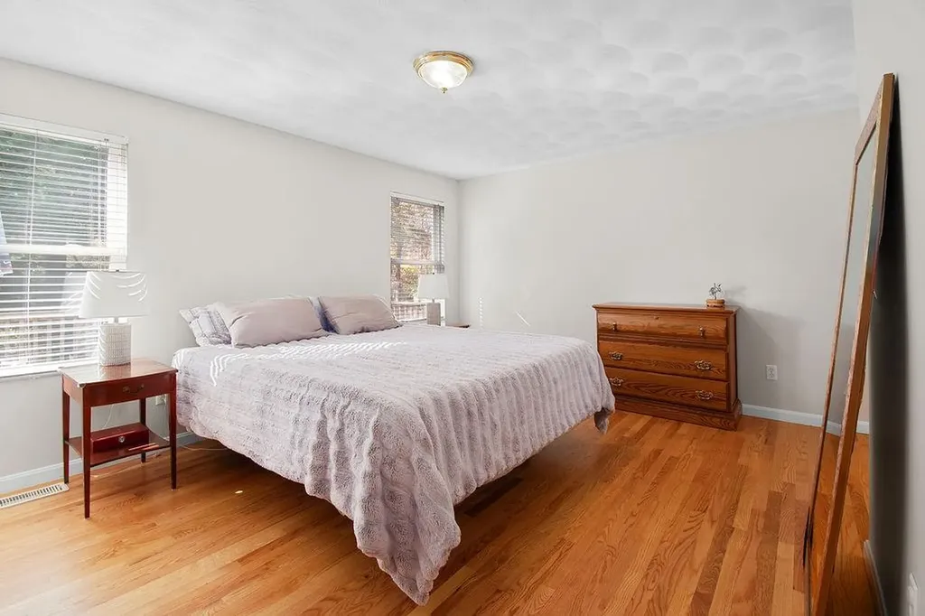 22 Mia Court Warwick RI 02886