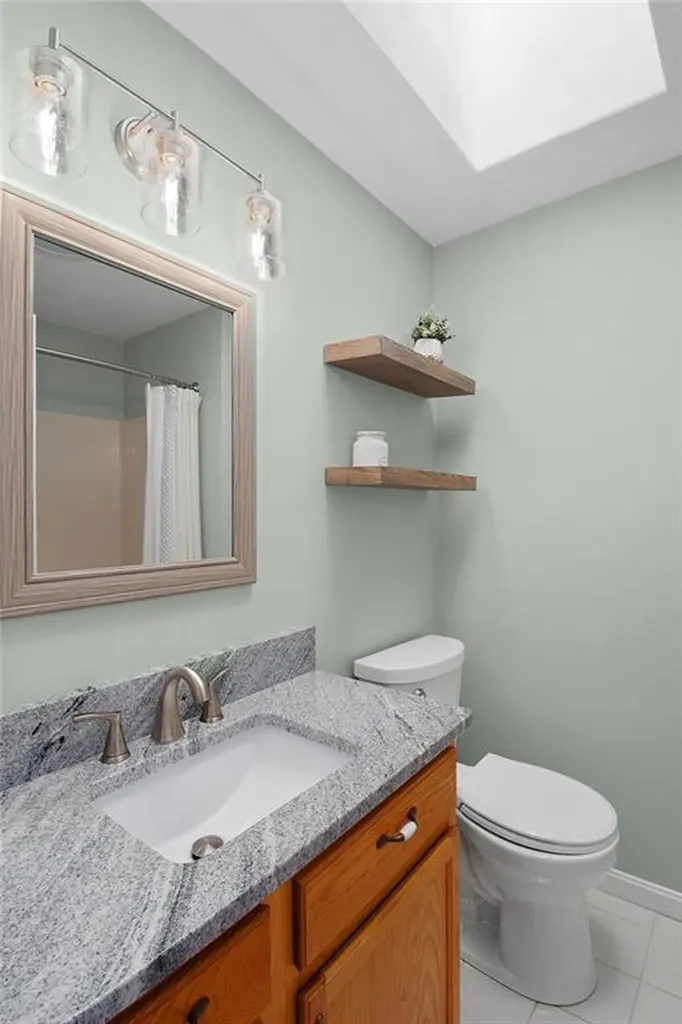 22 Mia Court Warwick RI 02886