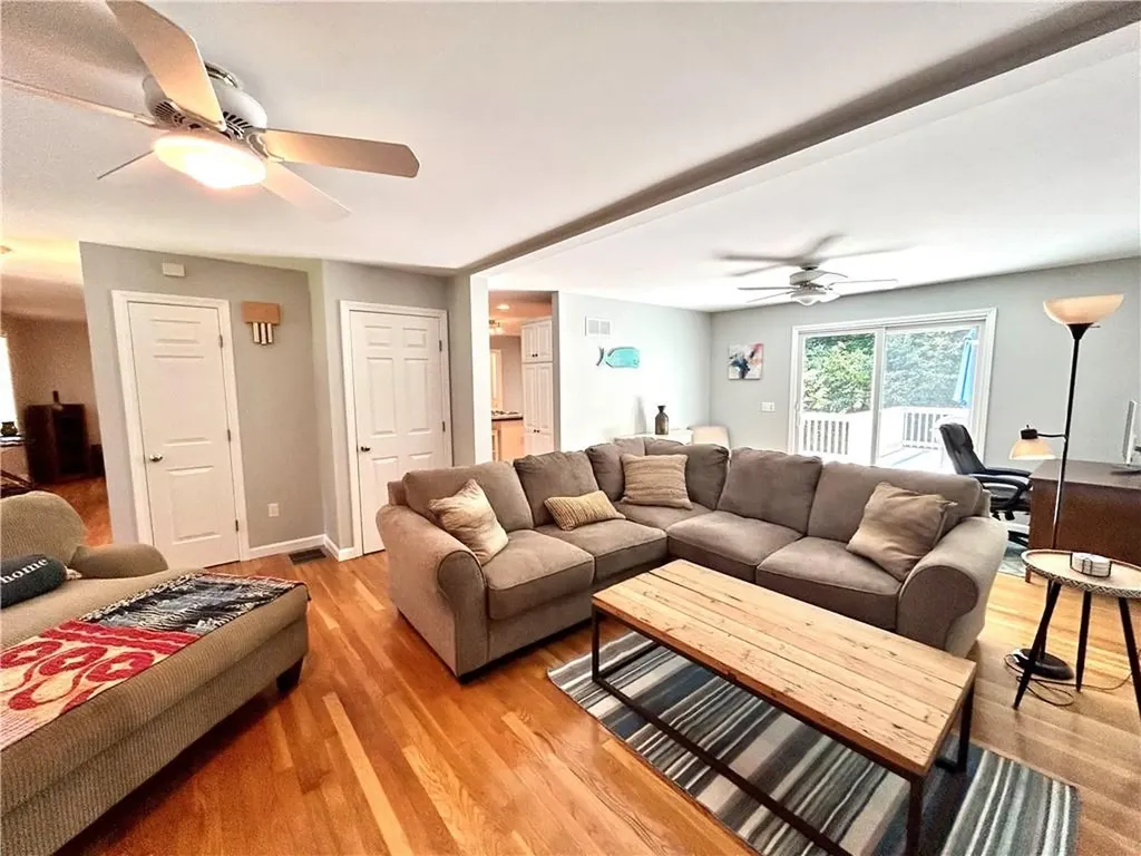 16 Klondike Road Charlestown RI 02813