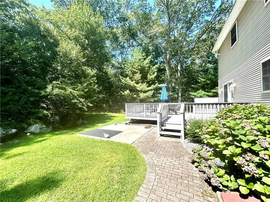 16 Klondike Road Charlestown RI 02813