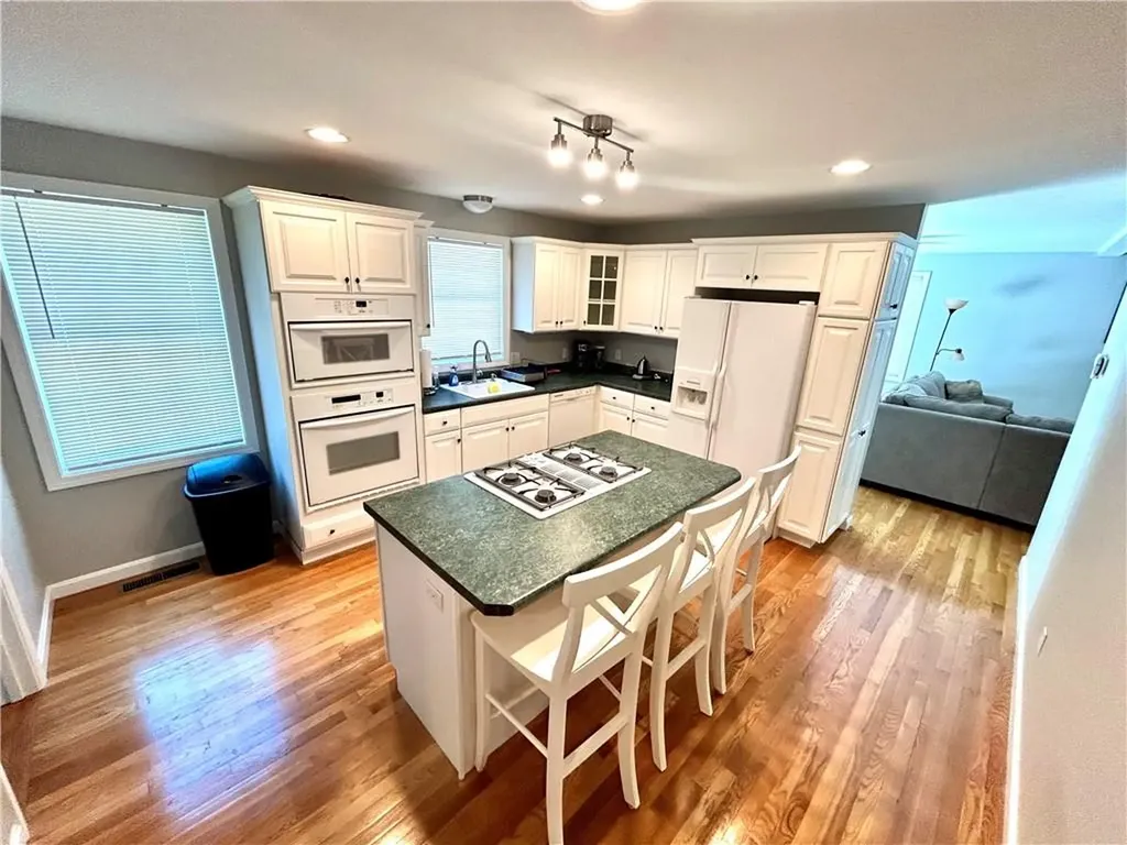 16 Klondike Road Charlestown RI 02813