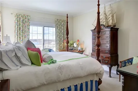 301 Village Road Tiverton RI 02878