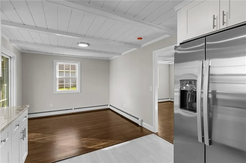 25 Overhill Road Warren RI 02885