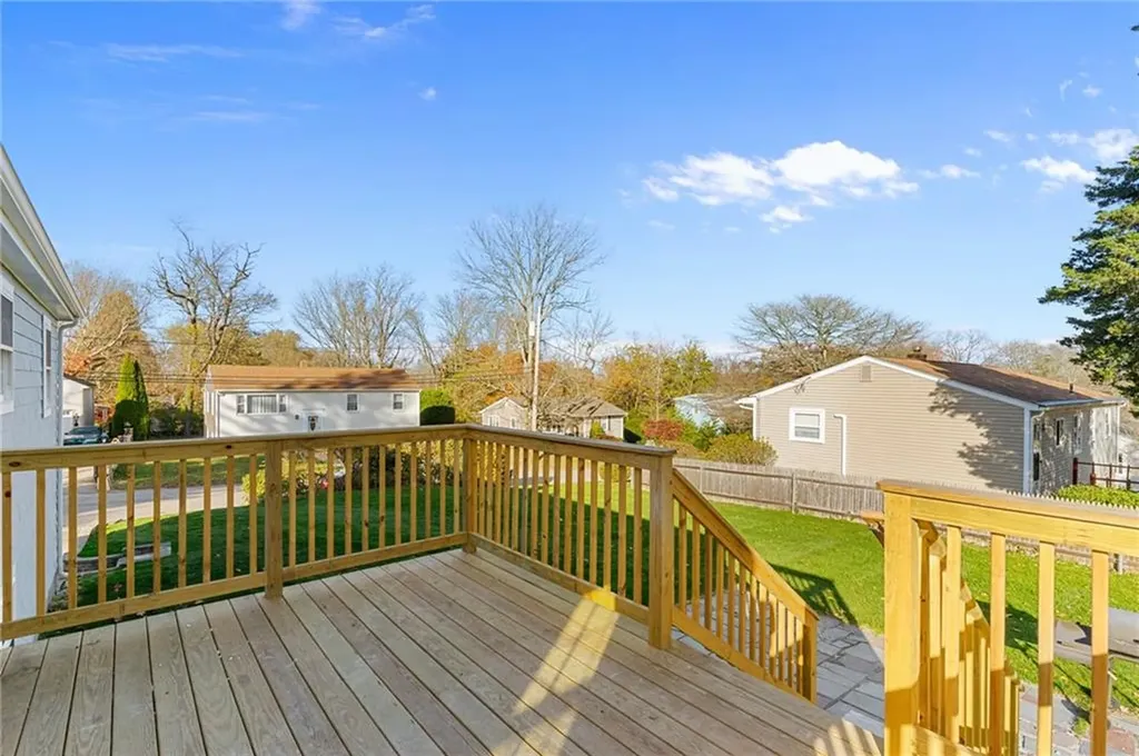 25 Overhill Road Warren RI 02885