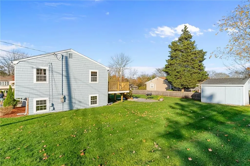 25 Overhill Road Warren RI 02885