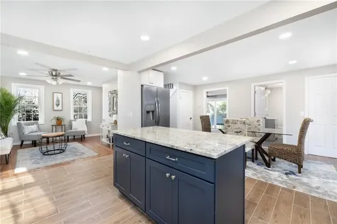 342 Cedar Avenue East Greenwich RI 02818