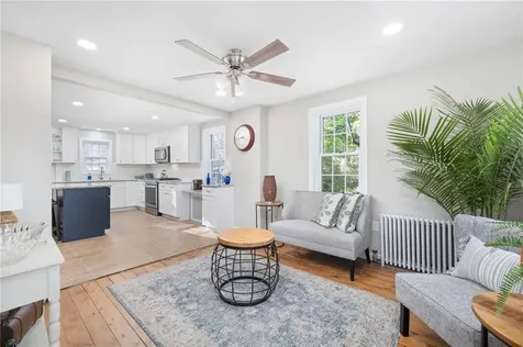 342 Cedar Avenue East Greenwich RI 02818