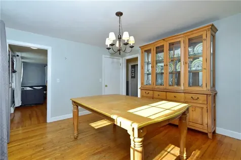 122 Fatima Drive Warren RI 02885