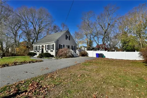 122 Fatima Drive Warren RI 02885
