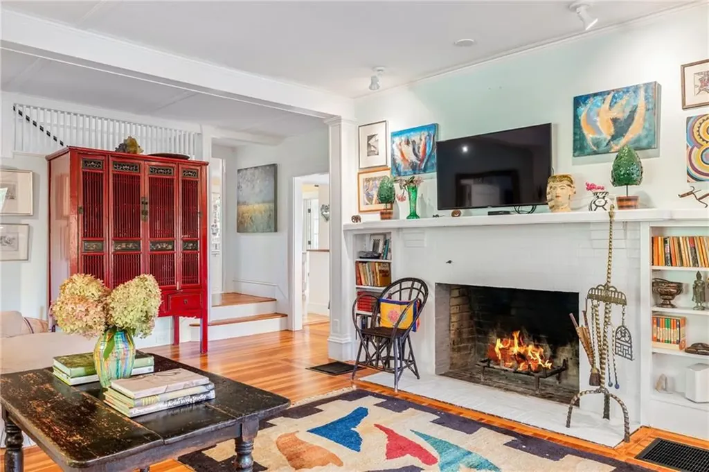 72 Highland Road Bristol RI 02809