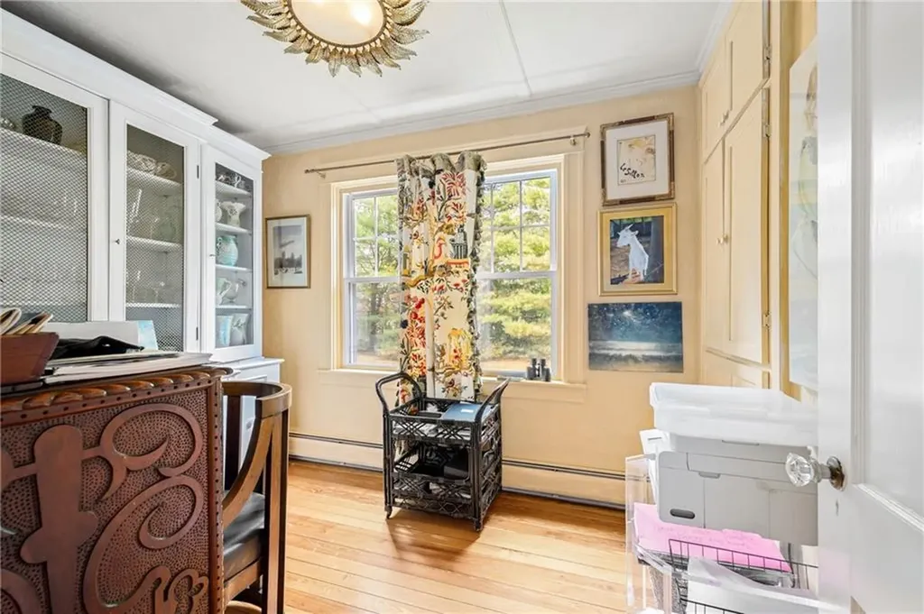 72 Highland Road Bristol RI 02809