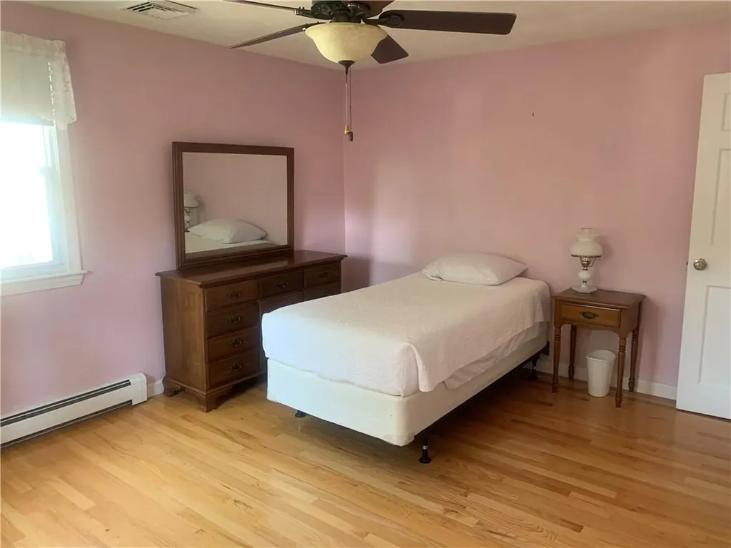 25 Twins Lane North Providence RI 02904