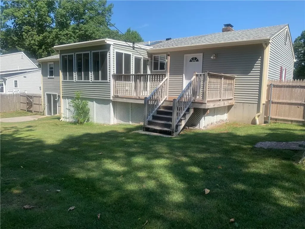 25 Twins Lane North Providence RI 02904