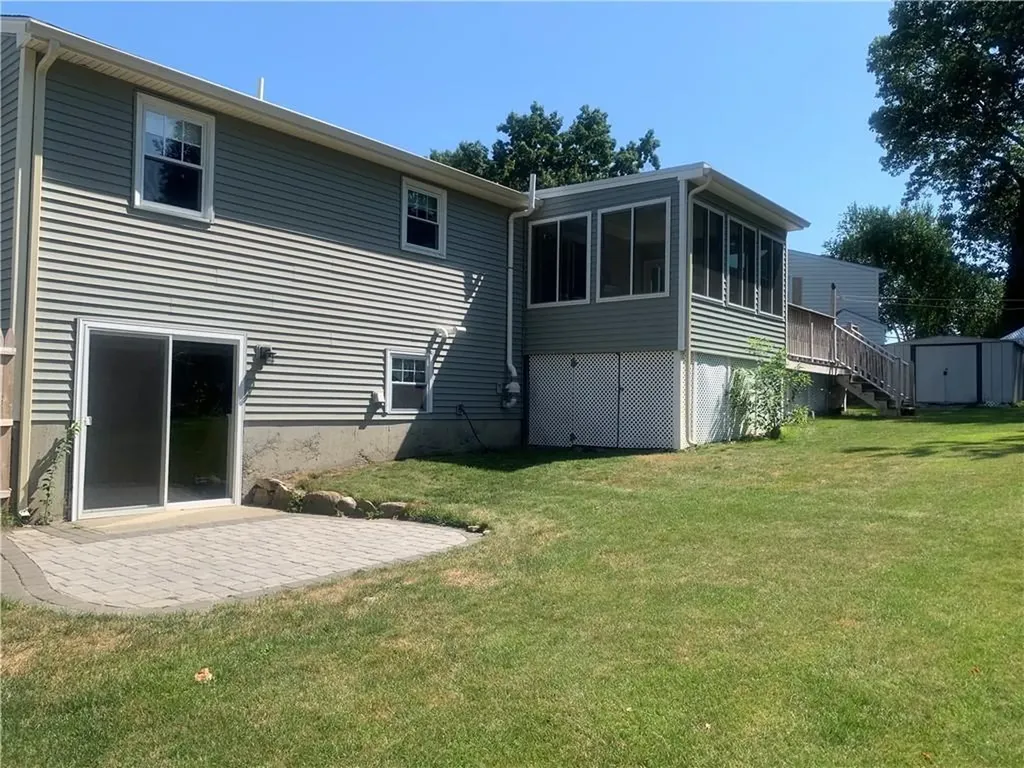 25 Twins Lane North Providence RI 02904