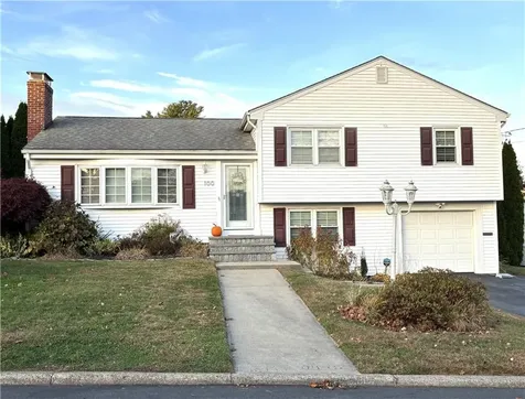 100 Howland Avenue East Providence RI 02914