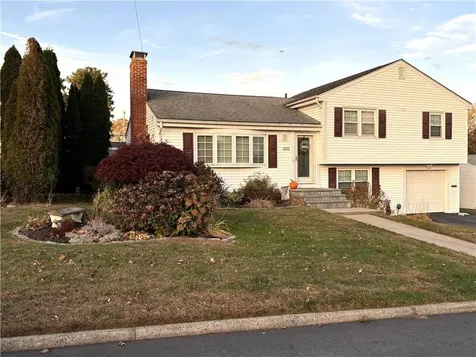 100 Howland Avenue East Providence RI 02914