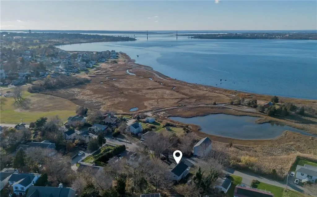 1055 Anthony Road Portsmouth RI 02871
