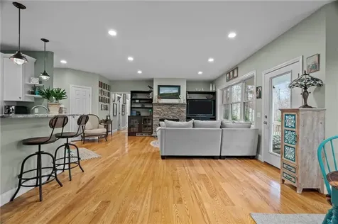 32 Francis Street Rehoboth MA 02769