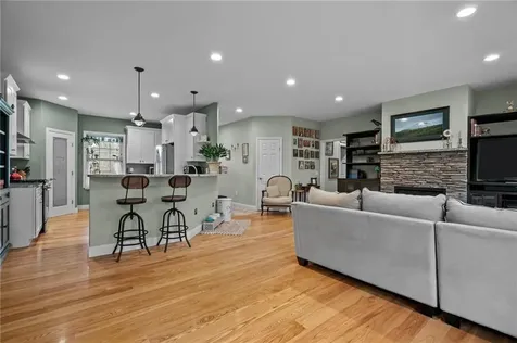 32 Francis Street Rehoboth MA 02769