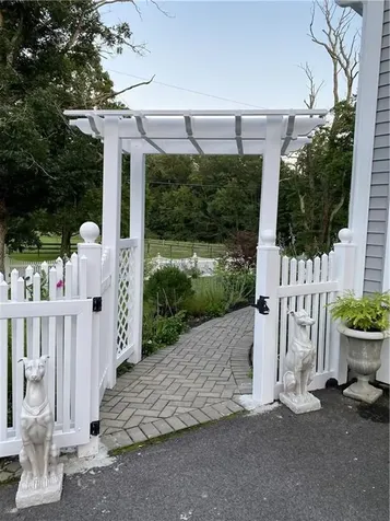 32 Francis Street Rehoboth MA 02769