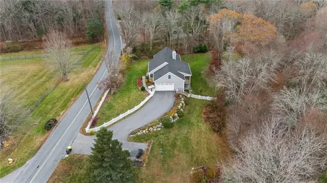 32 Francis Street Rehoboth MA 02769