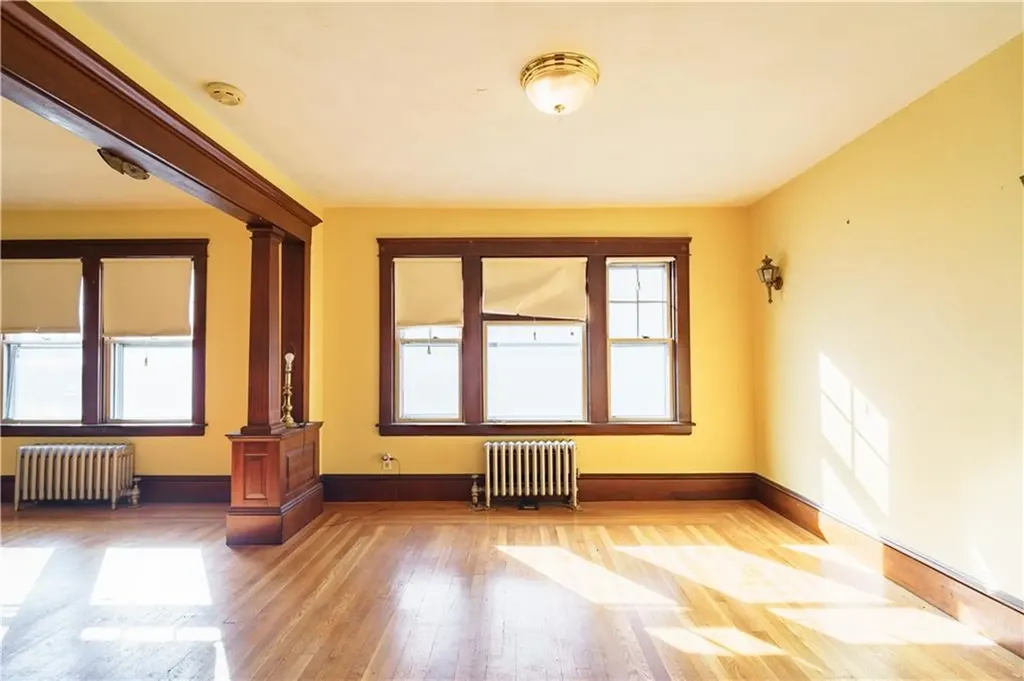 31 Carr Street Providence RI 02905