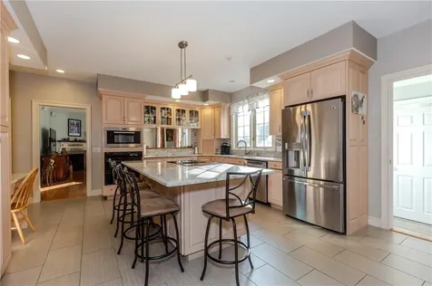 9 Wingate Road Lincoln RI 02865