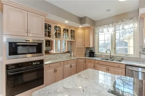 9 Wingate Road Lincoln RI 02865