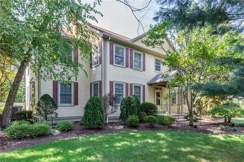 9 Wingate Road Lincoln RI 02865