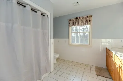 9 Wingate Road Lincoln RI 02865