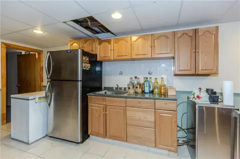 9 Wingate Road Lincoln RI 02865