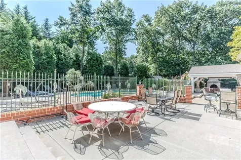 9 Wingate Road Lincoln RI 02865