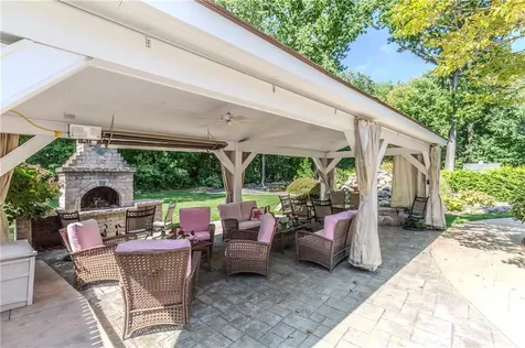 9 Wingate Road Lincoln RI 02865