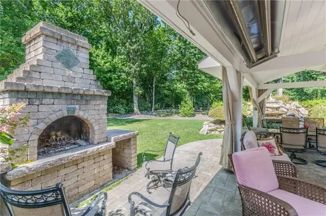 9 Wingate Road Lincoln RI 02865