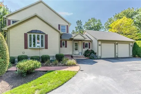 9 Wingate Road Lincoln RI 02865