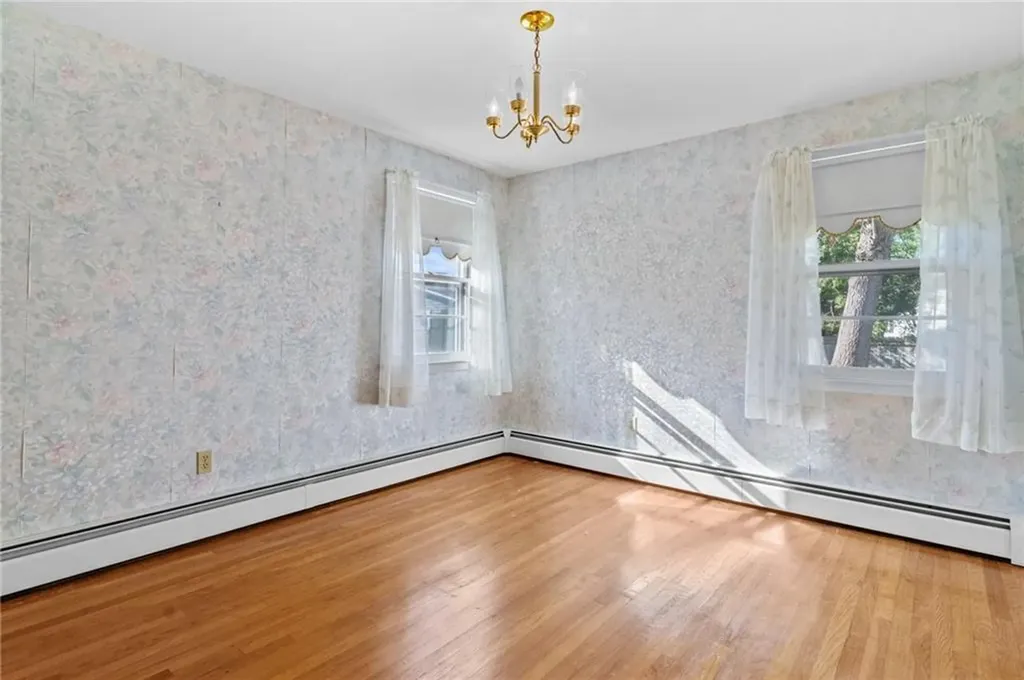 17 Meadow View Boulevard North Providence RI 02904