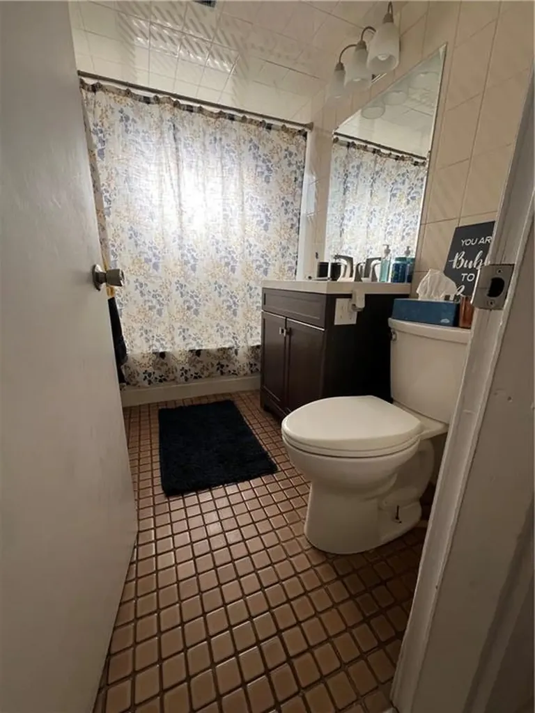 123 Rodman Street Woonsocket RI 02895