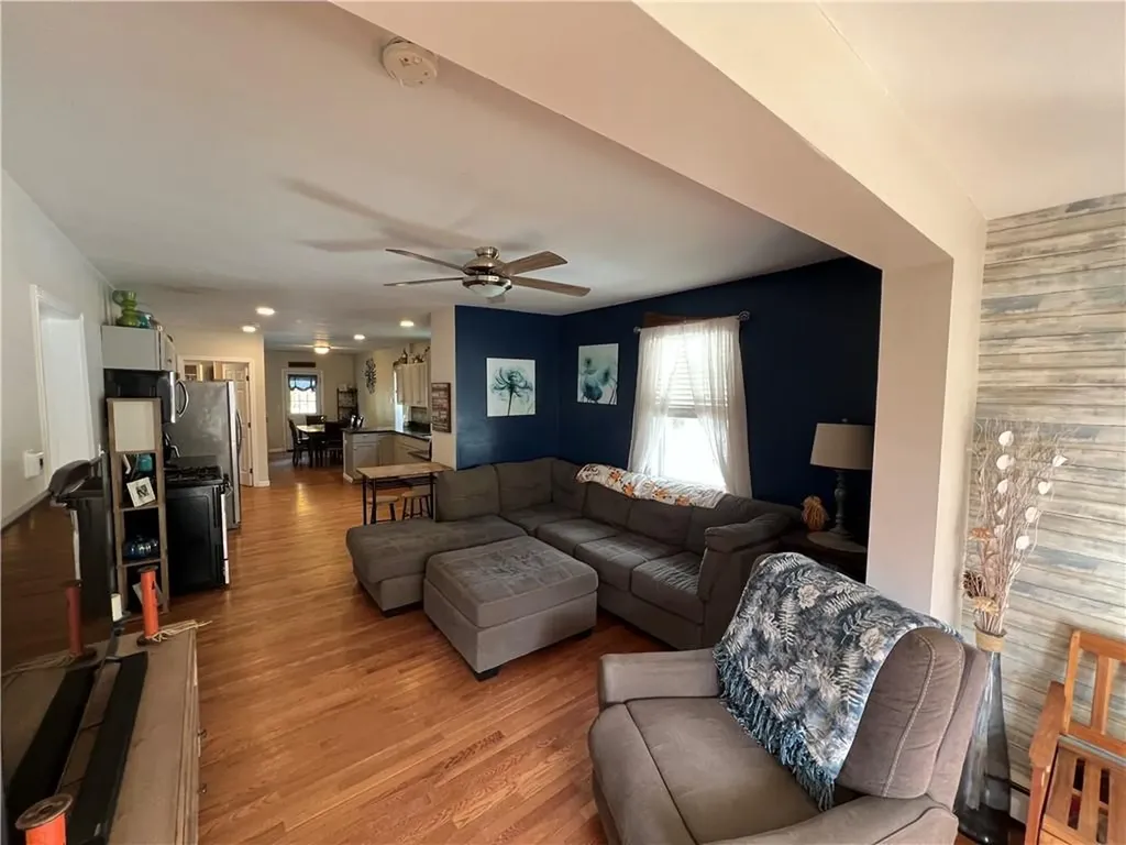 123 Rodman Street Woonsocket RI 02895