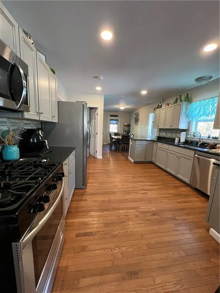 123 Rodman Street Woonsocket RI 02895