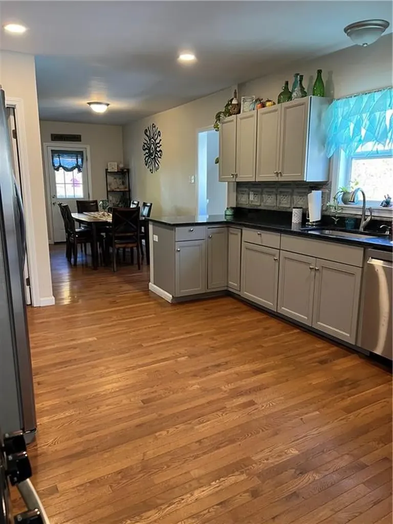 123 Rodman Street Woonsocket RI 02895