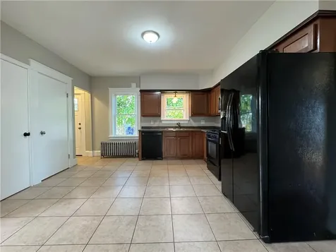 15 Reynolds Street East Providence RI 02914