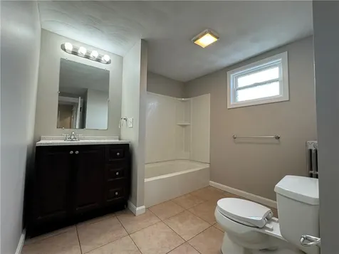 15 Reynolds Street East Providence RI 02914