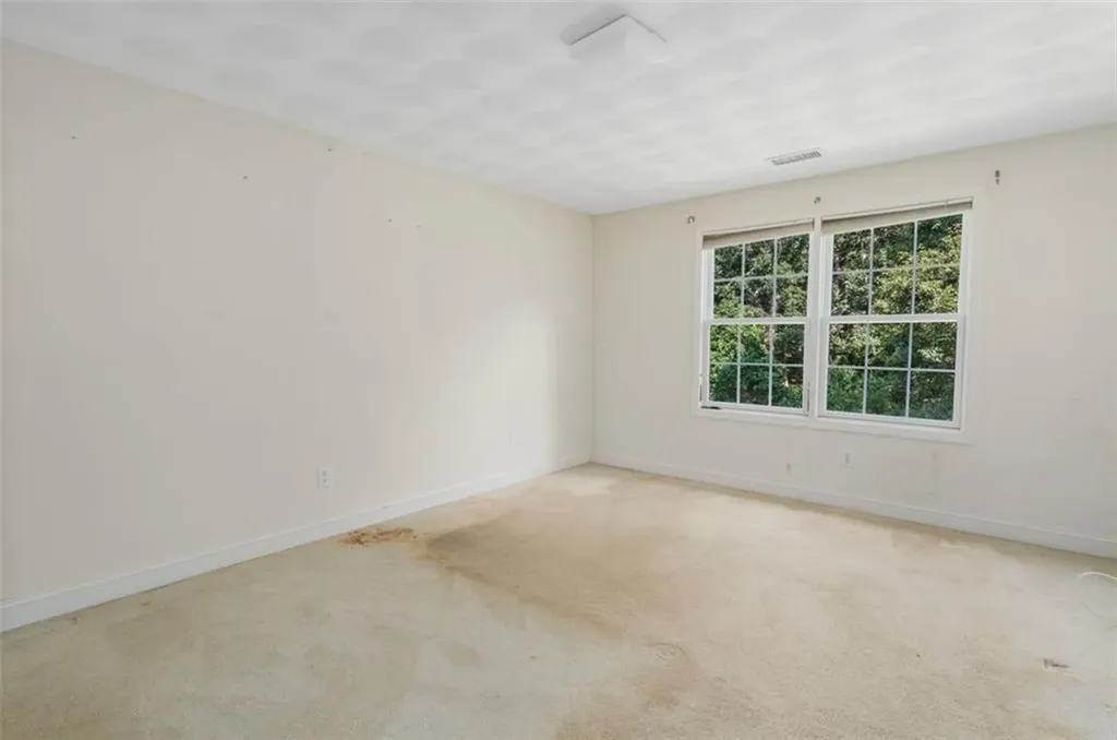 18 Ridgevale Court Cranston RI 02921