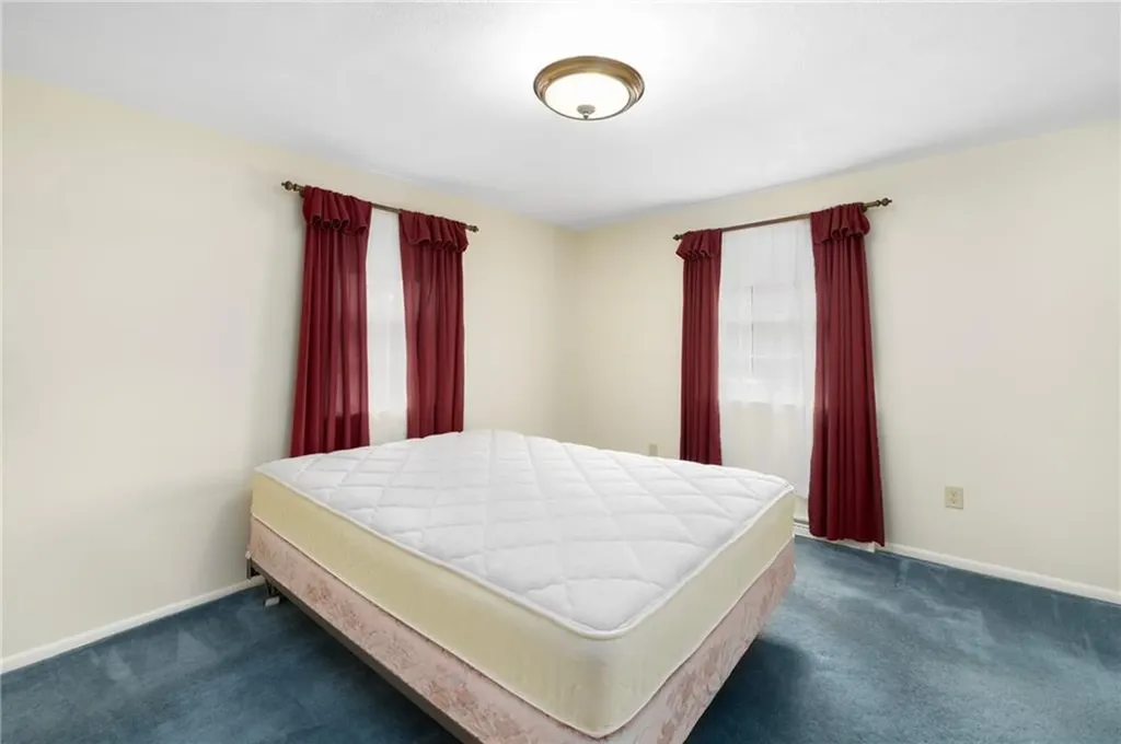 10 Cahir Court Warwick RI 02889