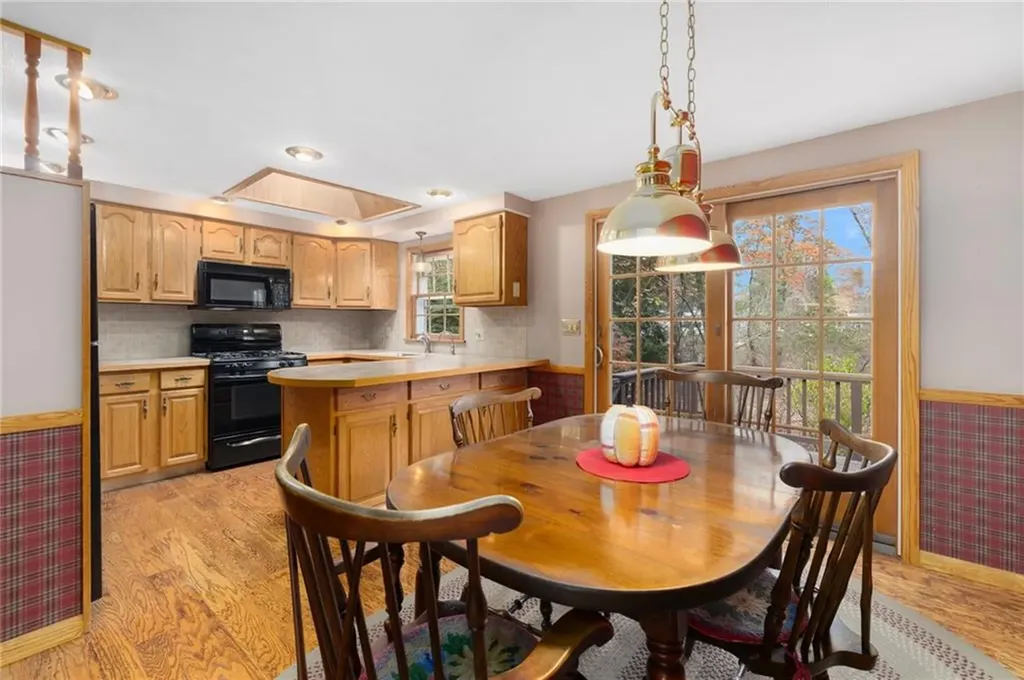 10 Cahir Court Warwick RI 02889