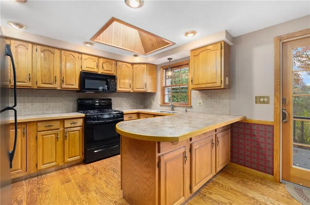10 Cahir Court Warwick RI 02889
