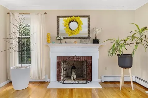 45 Beechwood Drive Cranston RI 02921