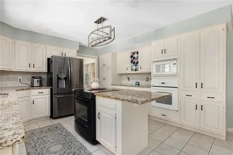 45 Beechwood Drive Cranston RI 02921