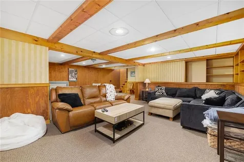 45 Beechwood Drive Cranston RI 02921